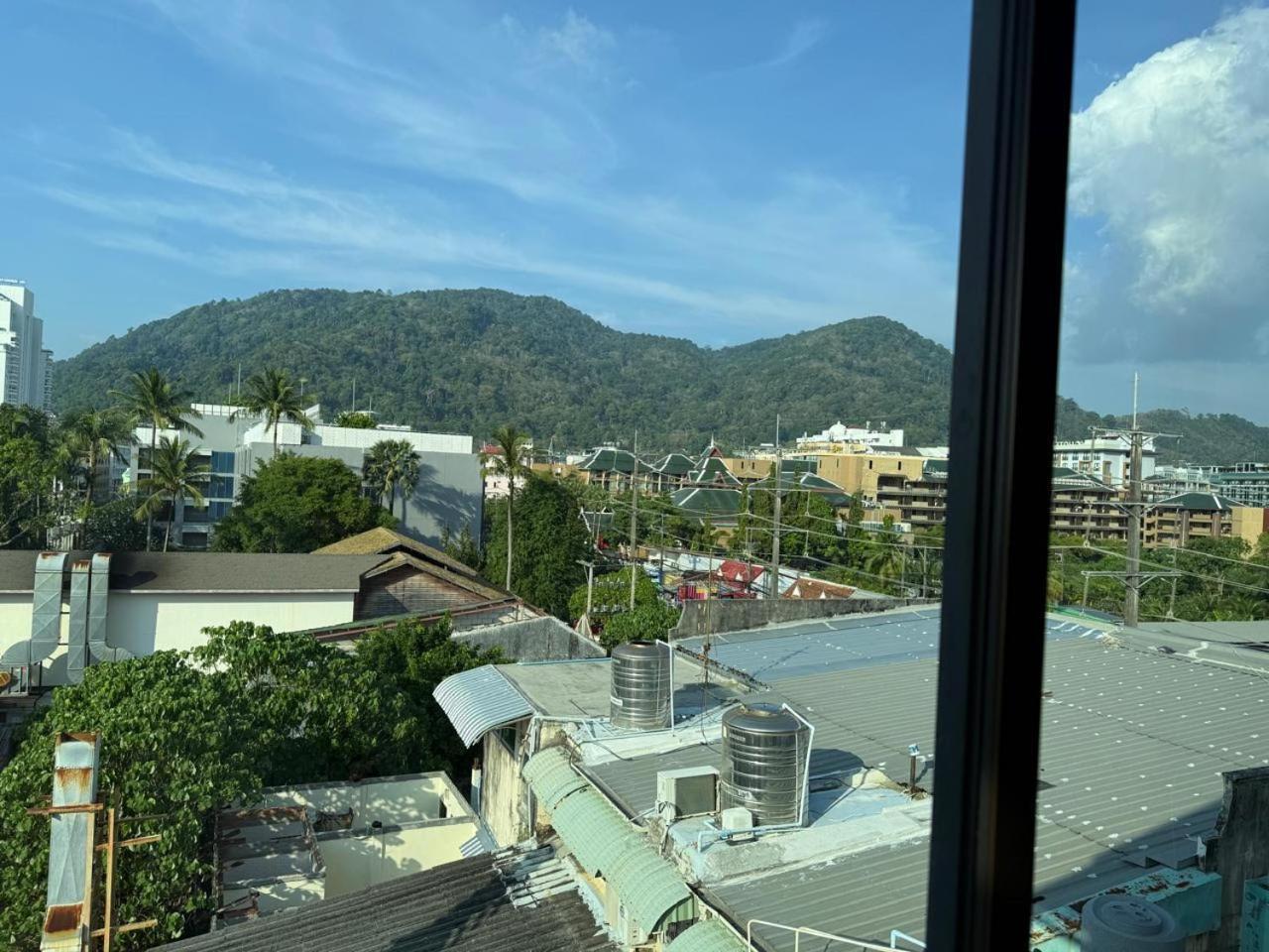 Happy Holidays Hotel Patong Экстерьер фото